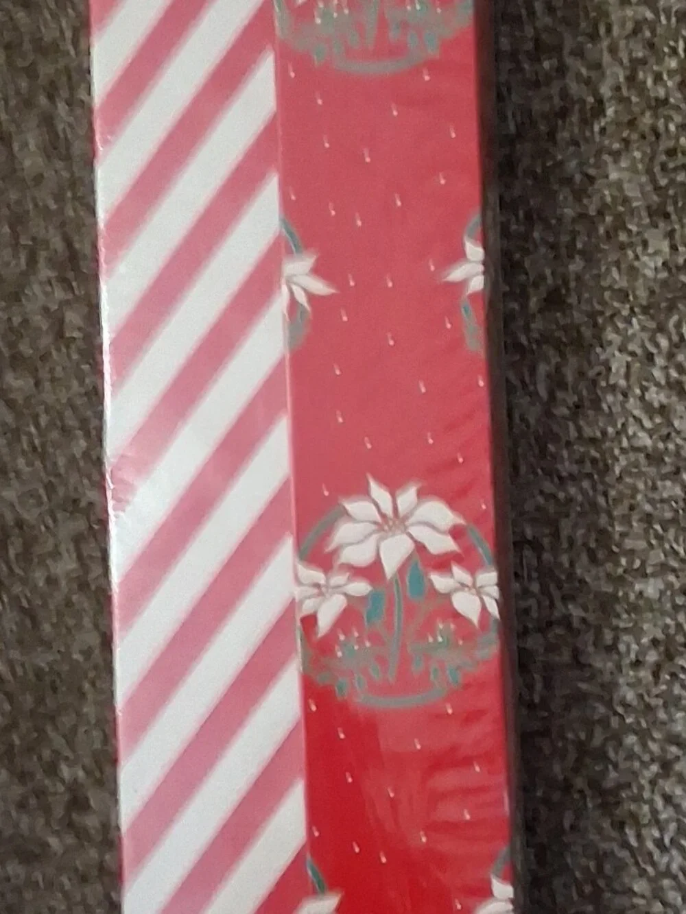 Vintage Christmas wrapping paper 150ft total